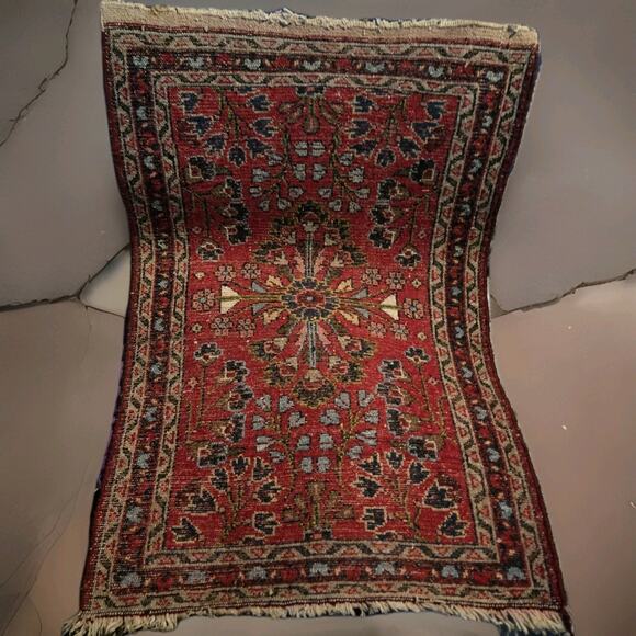 ANTIQUE / VINTAGE SAROUK wool Oriental rug hand-knotted floral design - Picture 6 of 7